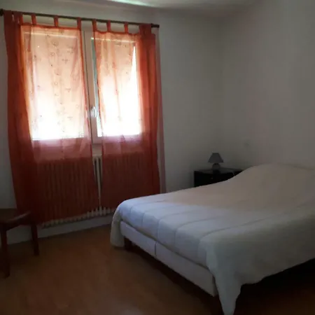 Location De A En Bouriane Holiday home *